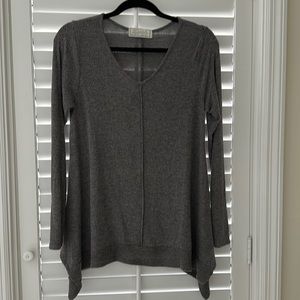 Sinuous tunic top. Size XS. EUC